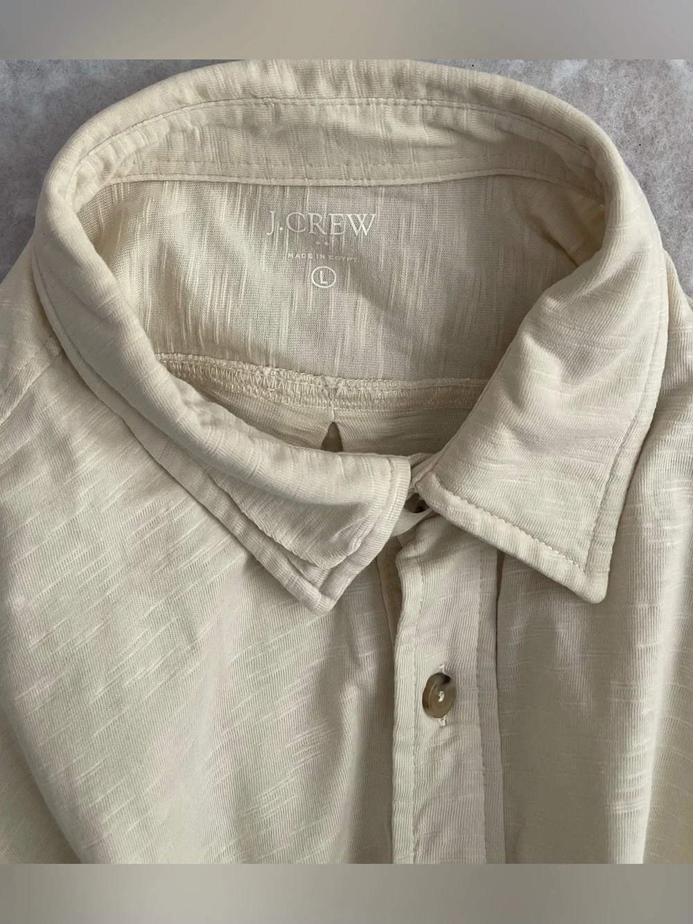 J.Crew Lightweight Seaboard Soft-Knit Shirt an off-white/cream shade. (SKU766)